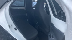 Toyota Aygo X 1.0 VVT-i Edge 5dr Petrol Hatchback